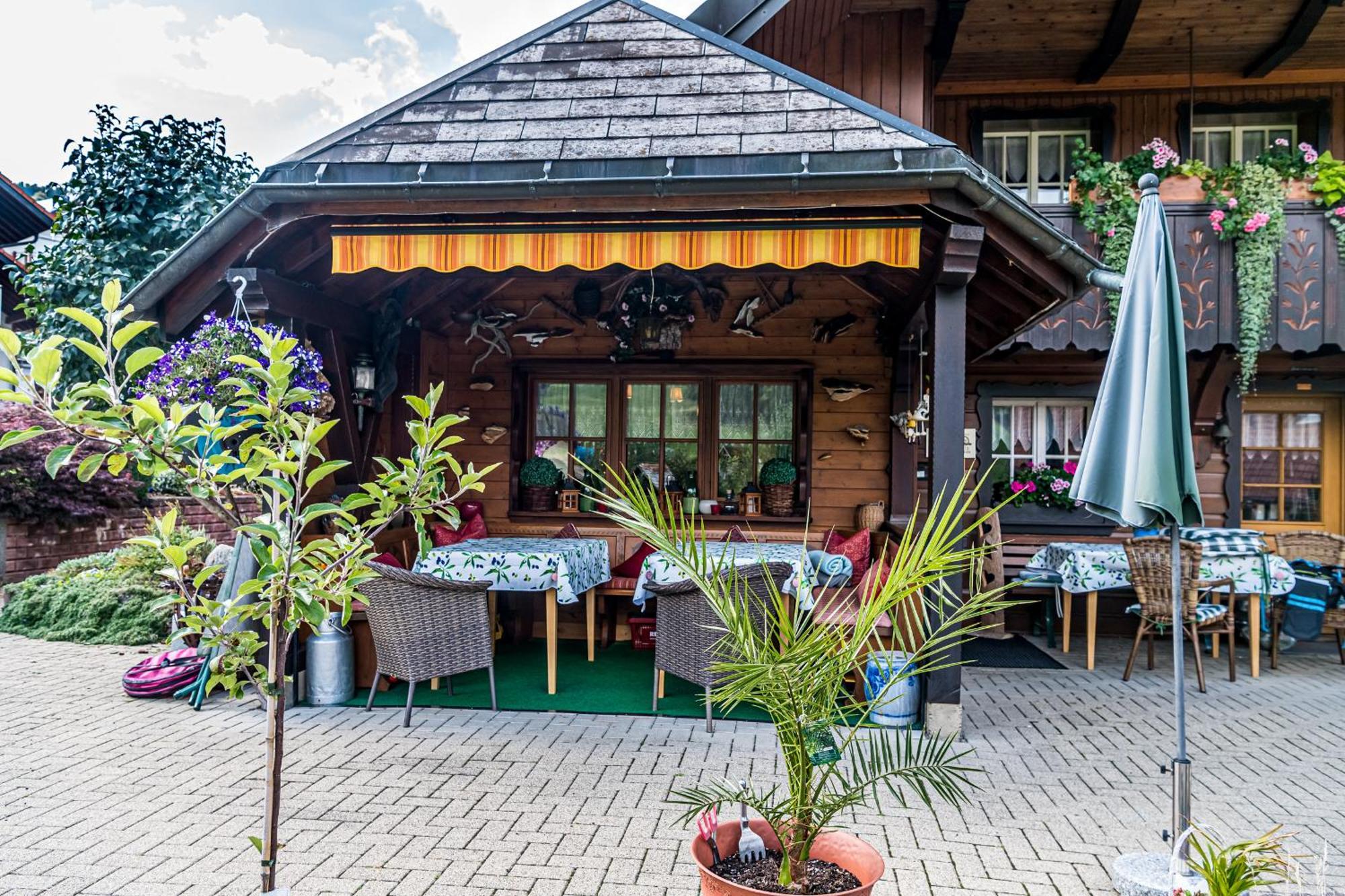 Haus Erika Hotel Wieden Exterior photo